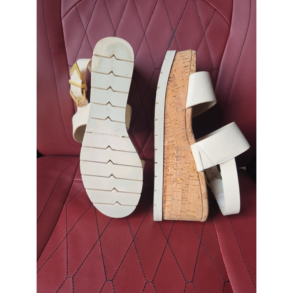Vince Camuto  Women's Size 8 M - Picture 4 of 7